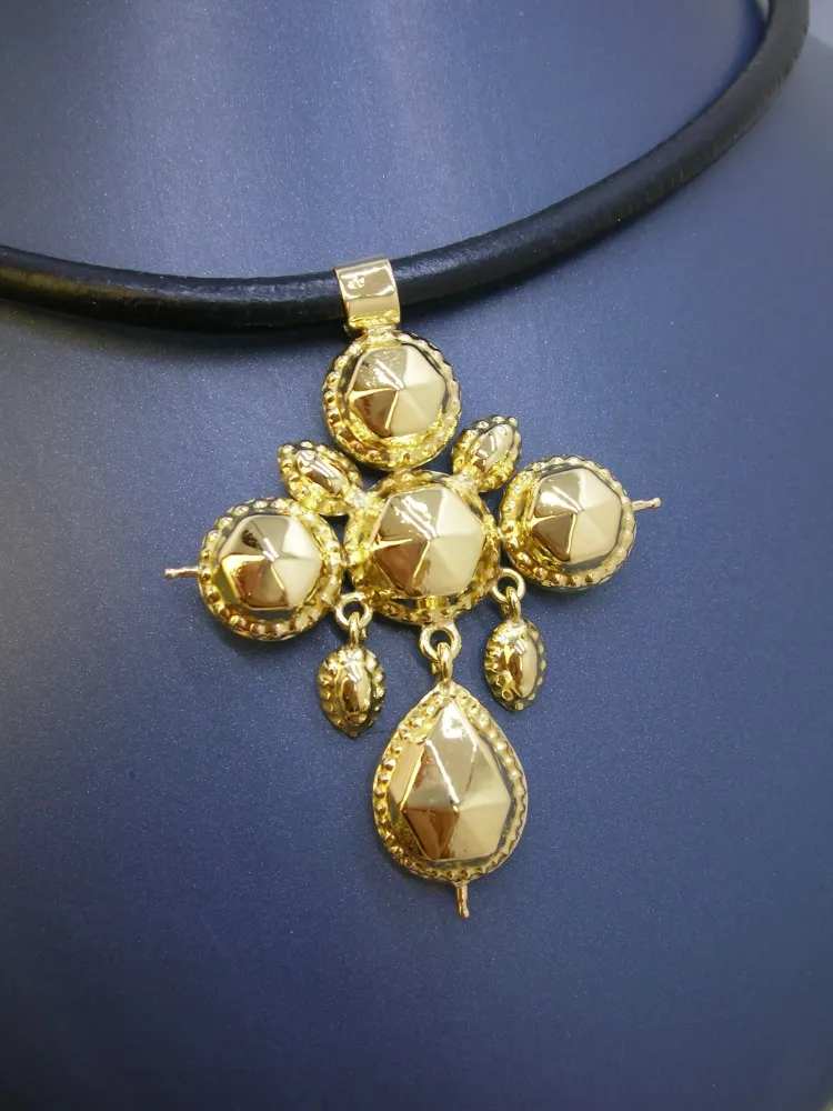 Croix Badine traditionnelle